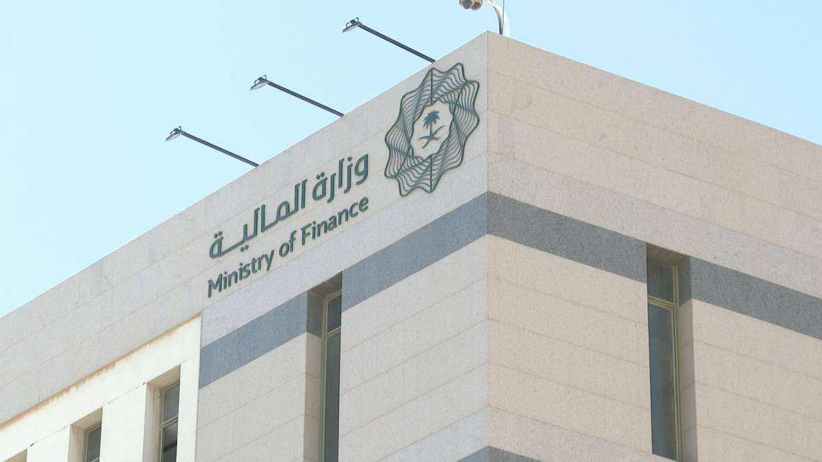 هل يوجد نية لفرض ضريبة الدخل على الأفراد ؟.. &laquo;وزير المالية&raquo; يوضح
