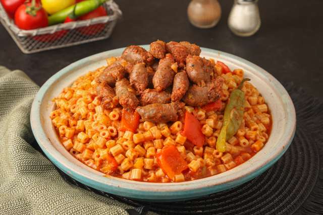 المبكبكة بالسجق