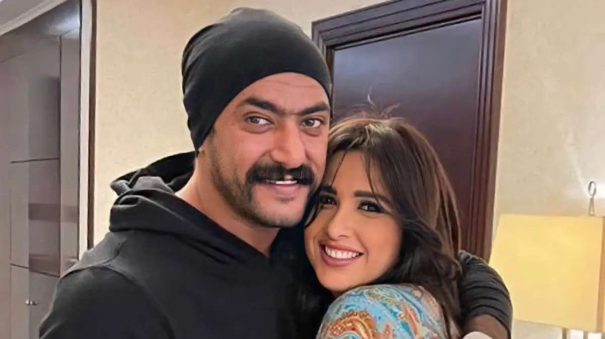 أحمد العوضي وياسمين عبدالعزيز