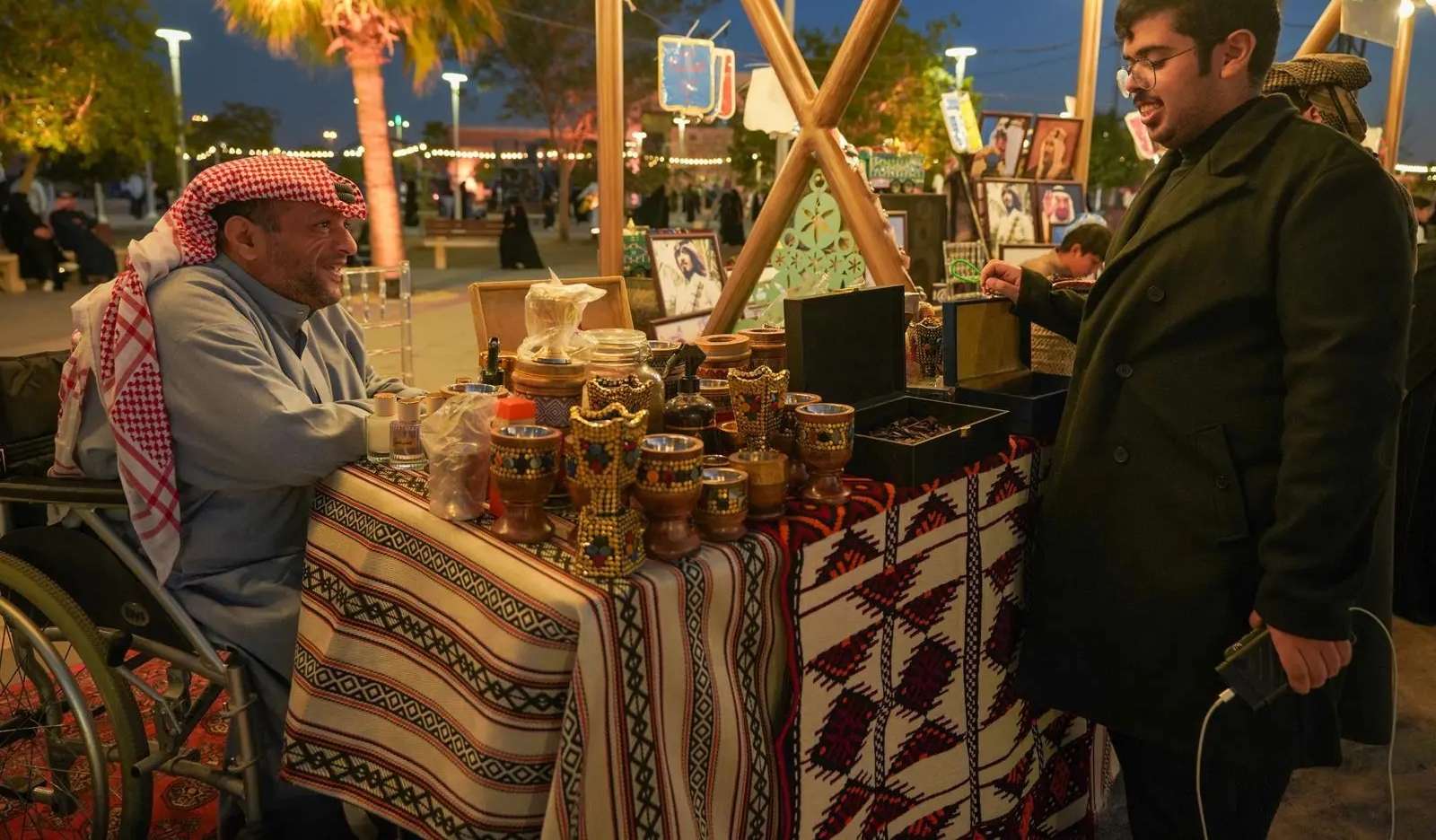 مناطق موسم الرياض تحتضن مواهب ذوي الإعاقة للاستفادة من خبراتهم