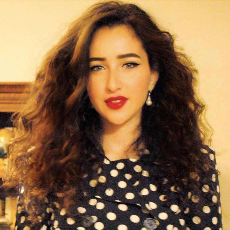 غادة والي
