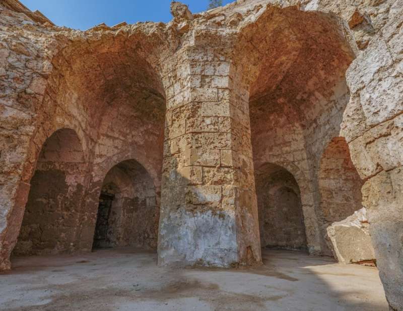 السور الشمالي - واس