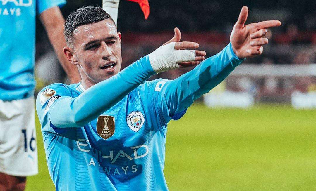 فيل فودين لاعب مانشستر سيتي الإنجليزي