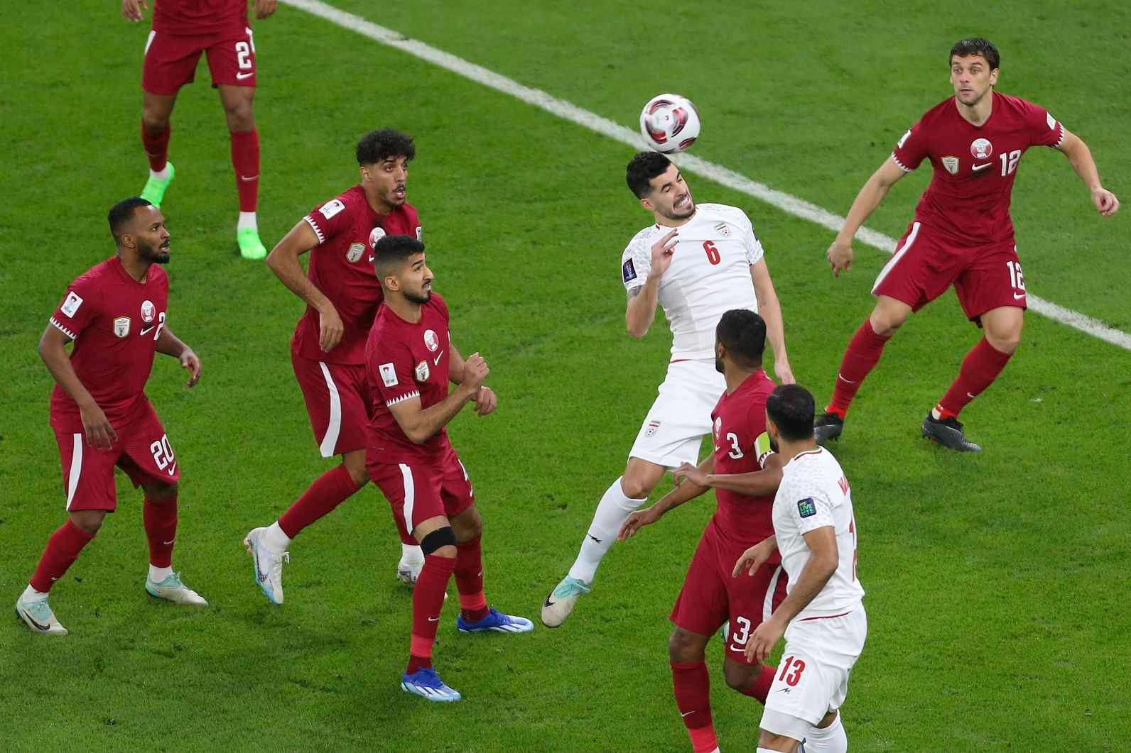 جانب من مباراة قطر ضد إيران