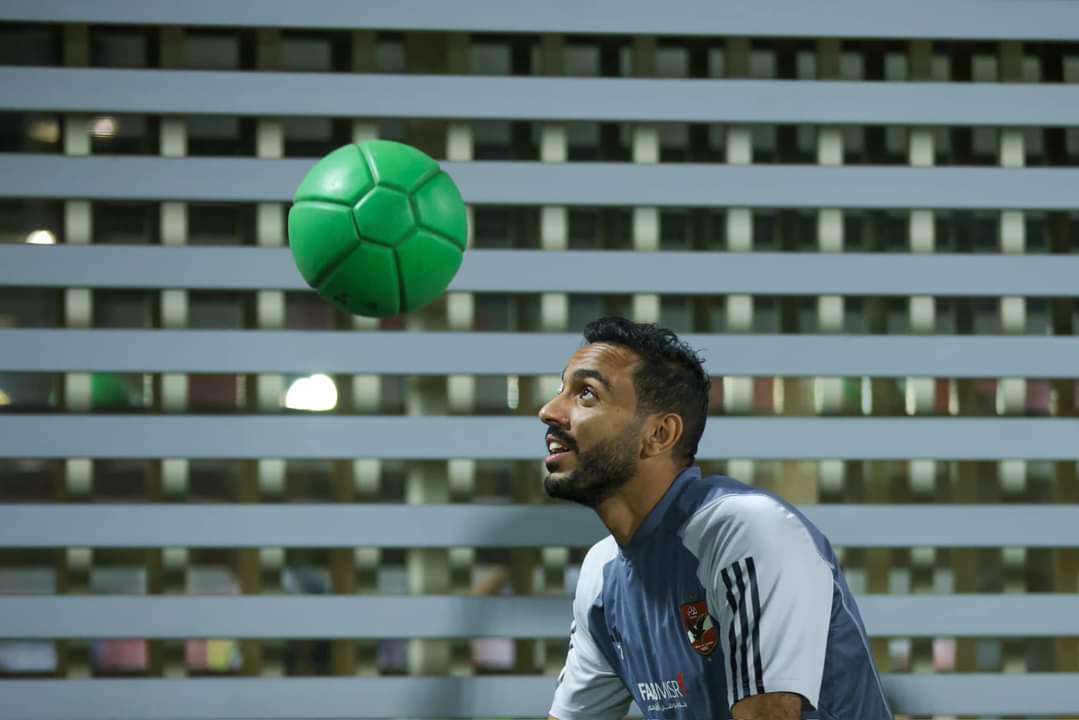 محمود كهربا لاعب الأهلي المصري