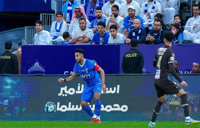 الهلال