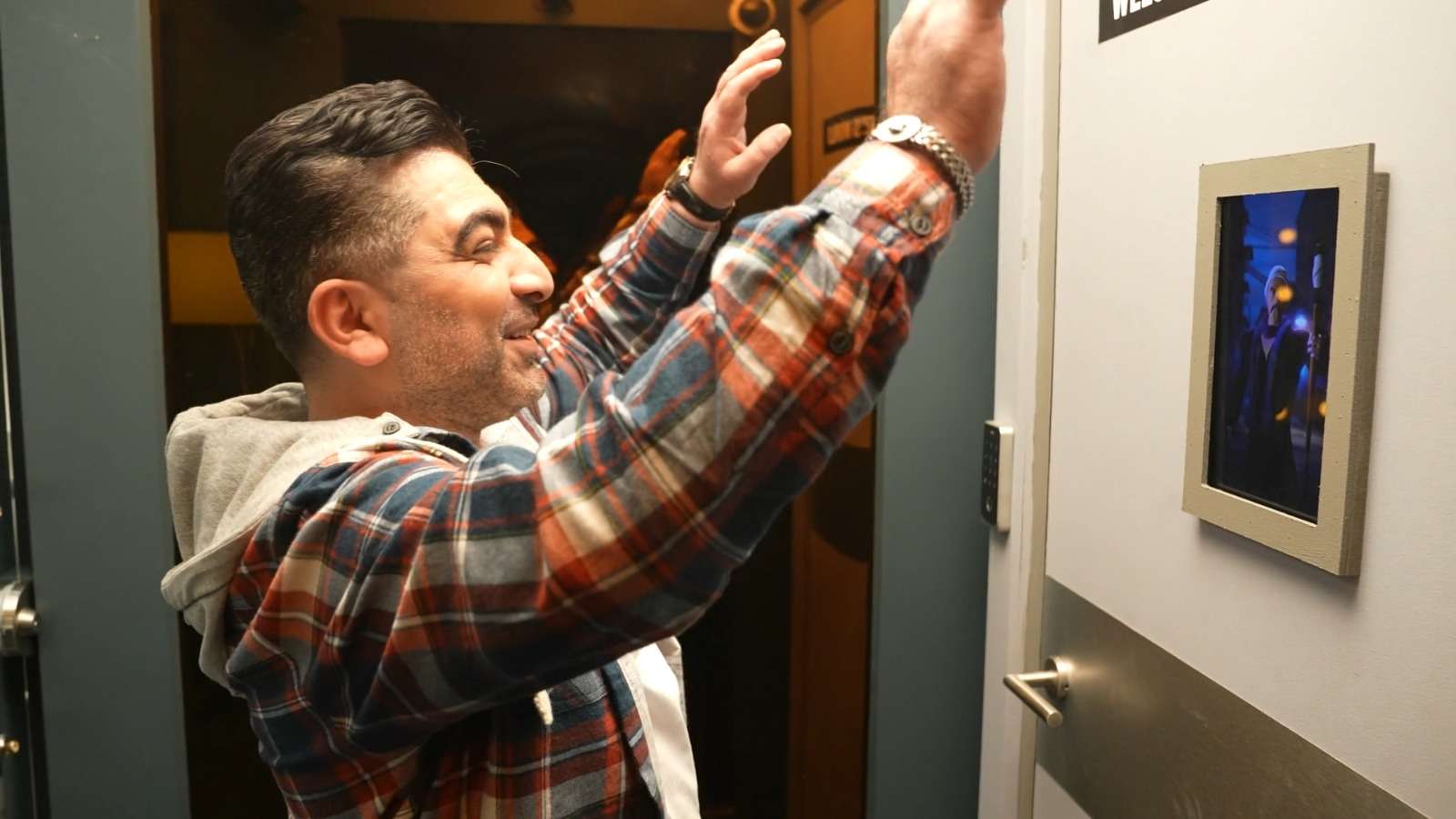 رامز جلال يسخر من  مها أحمد وفادي خفاجة