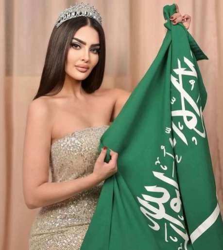 رومي القحطاني تشارك في مسابقة ملكة جمال الكون 2024