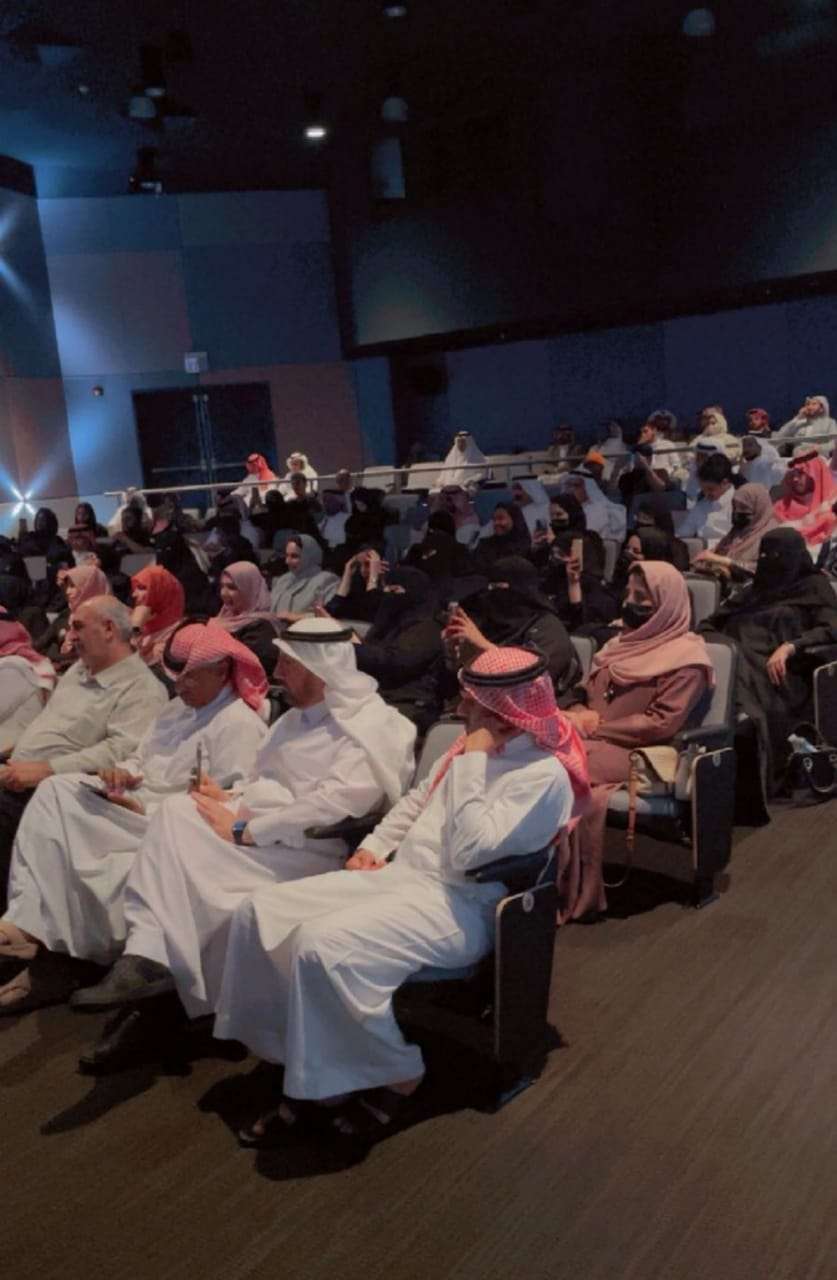 الدكتورة الشاعرة آمنة حزمون في المملكة بأمسية شعرية