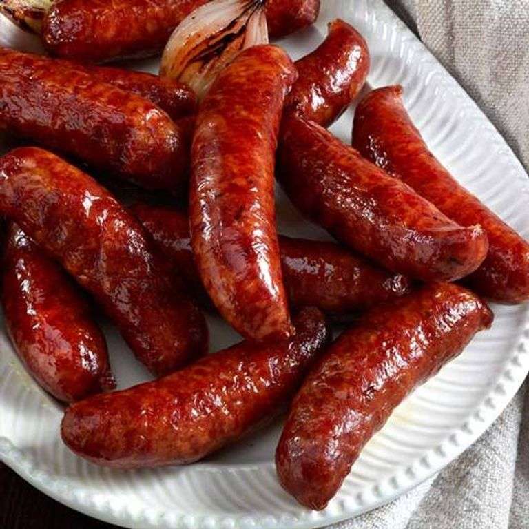 أسهل طريقة لعمل السجق المدخن في المنزل