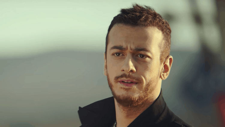 سعد لمجرد يعيش ظروف نفسية قاسية.. ويحاول الانتحار داخل محبسه