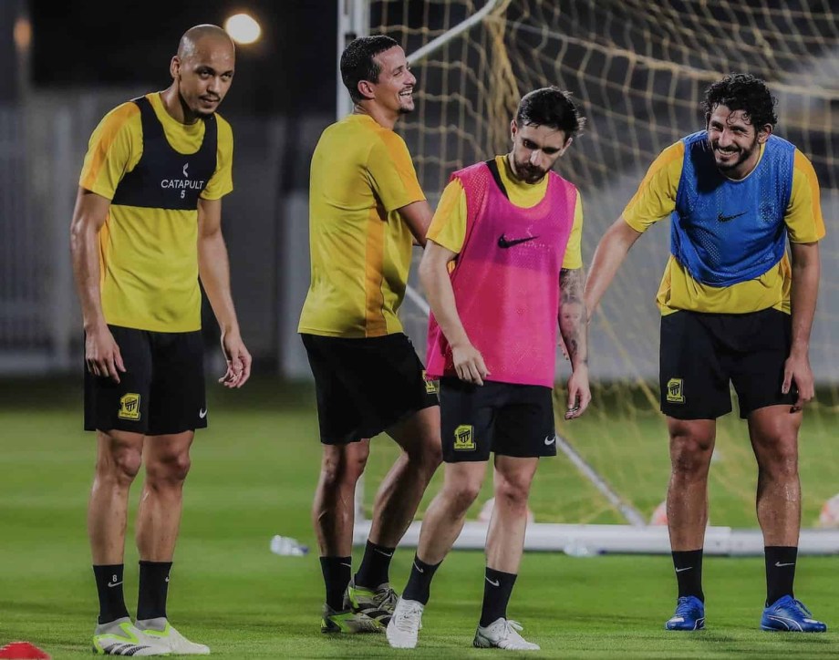 الاتحاد ينتفض للخروج من الكبوة.. عودة «حجازي» للتدريبات ومحادثات مع فيتوريا